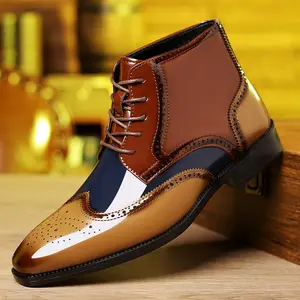 The 2026 men's mid-top wingtip dress boots feature a patent leather finish and brogue detailing.  Stylish and comfortable, these shoes are suitable for business and formal occasions.