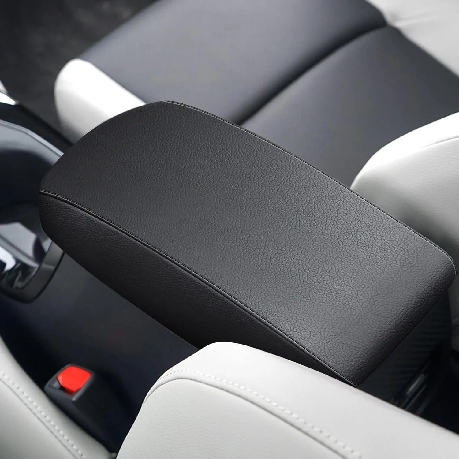 PU Leather Center Console Lid Cover – Fits Chevy Silverado / GMC Sierra 2019-2024 (Black)