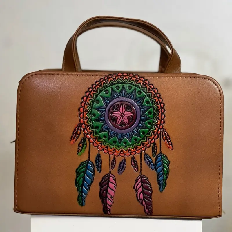 Mexican Leather Bag Hermosa Bolsa de Piel 100% Ternero with Floral Embroidery & Gold Charm Artisanal Handcrafted Chiapaneco Handbag, bolsa artesanal de piel - bolsa piel Gto cuadrada