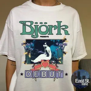 BjorkDebut T-shirt: Vintage 90s 00s y2k Music Graphic Tee