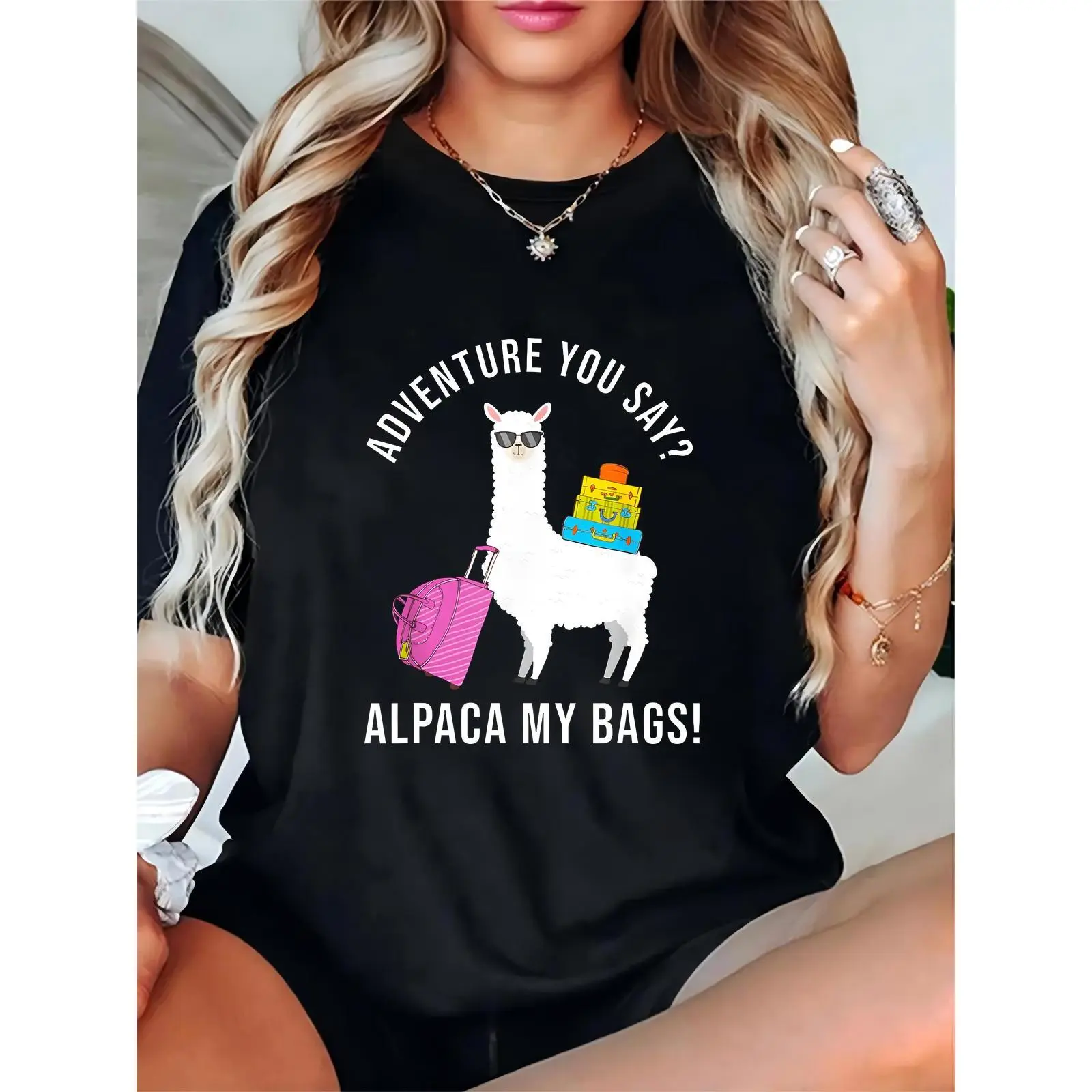 Women’s Adventure Alpaca T-Shirt – Funny Alpaca with Sunglasses, Suitcases & 'Alpaca My Bags' Graphic, Casual Travel Vacation Tee
