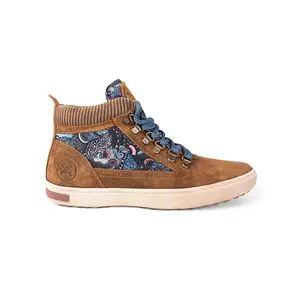 Nakuru Camping Boot