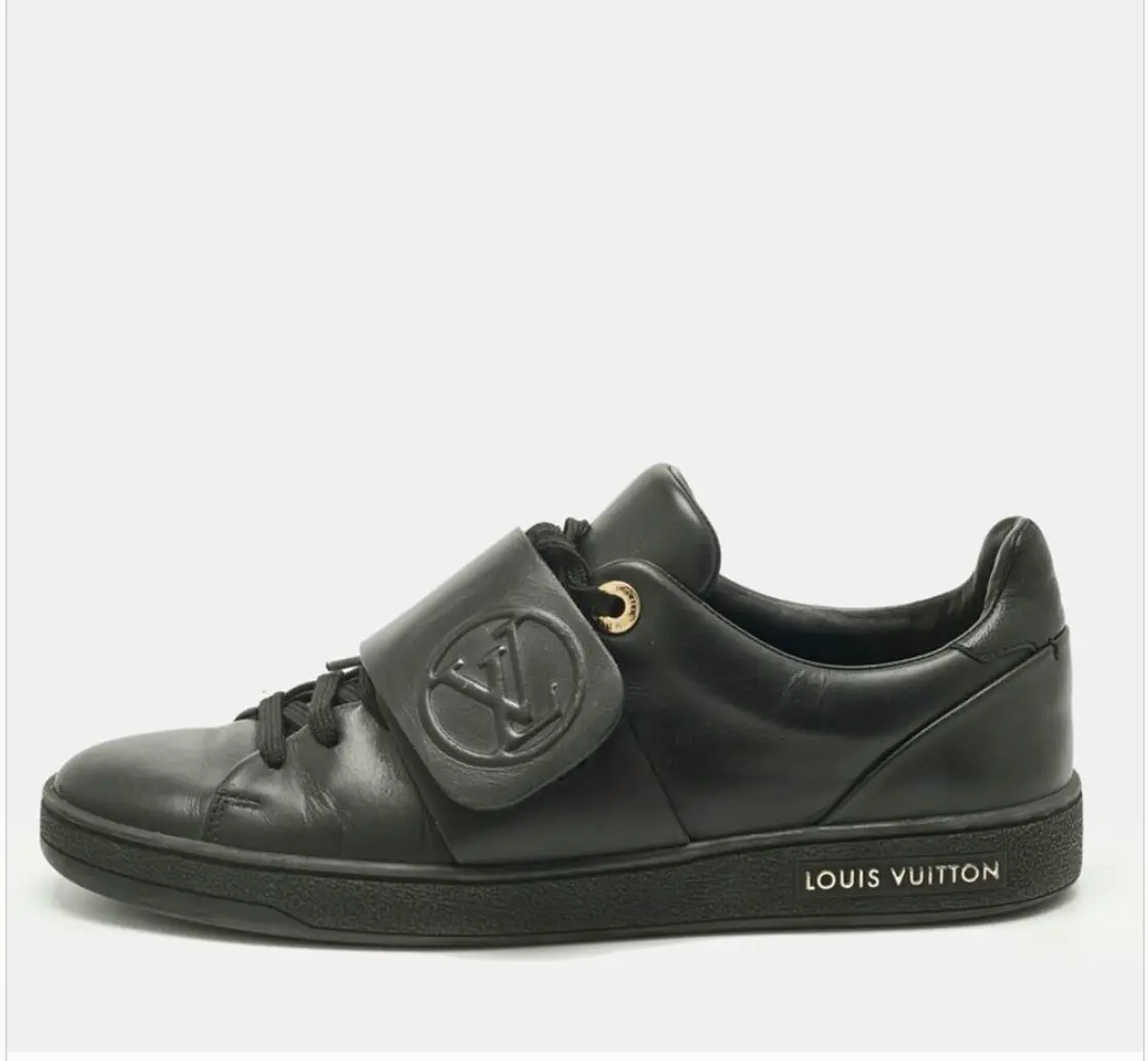 Louis Vuitton (LV) Black Leather Frontrow Low Top Sneakers | WMNS EU 35 | COMES WITH CERTIFICATE OF AUTHENTICITY | Slight Damage On The Box |