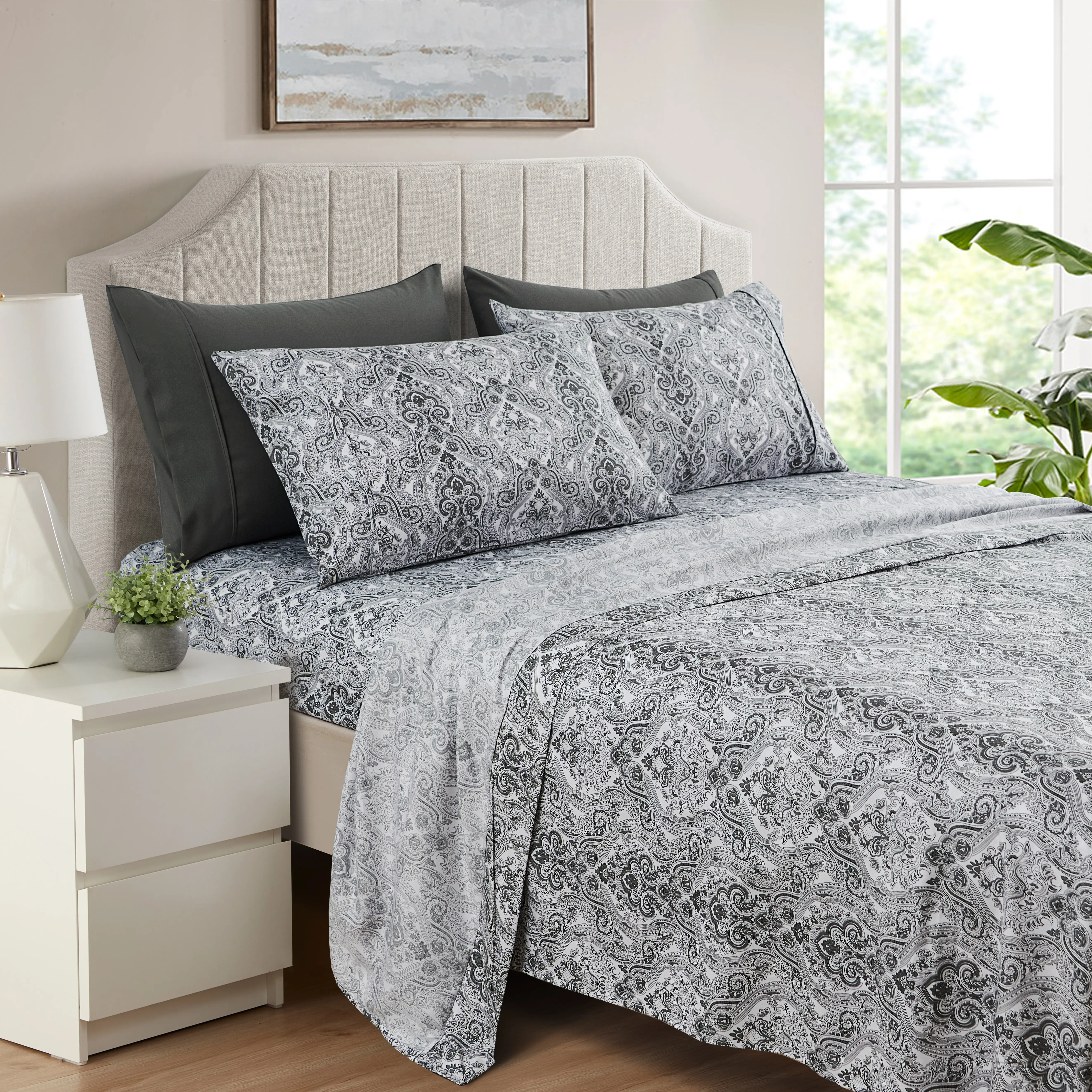 6-Piece Paisley Bed Sheets Set - Ultra Soft Microfiber, Smooth Weave, Dreamy Look, Multi-Size Bedding & Linens Set