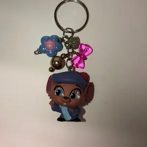 Great Mouse Detective characters doorables keychains