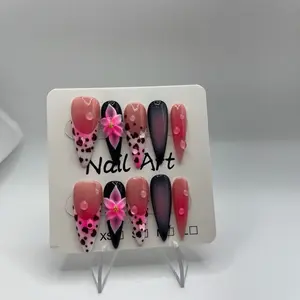 Luxury Pink & Black Floral Press-On Nails 10 pcs - Handmade Ombré Design with High-Gloss Finish & Reusable Storage Case