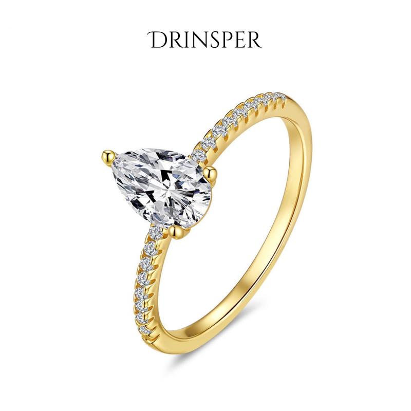 Drinsper Solitaire Pear-Cut S925 1.0ct DVVS Synthetic Moissanite 18K Gold-Plated Sterling Silver Ring for Women Girls Versatile Simple Elegant Style Suitable for Daily Wearing Chrisamas Jewelry Gift for Girlfriend Mom