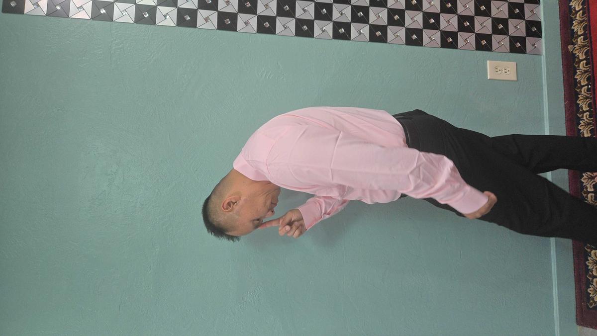 Item: Black-White-Navy, S