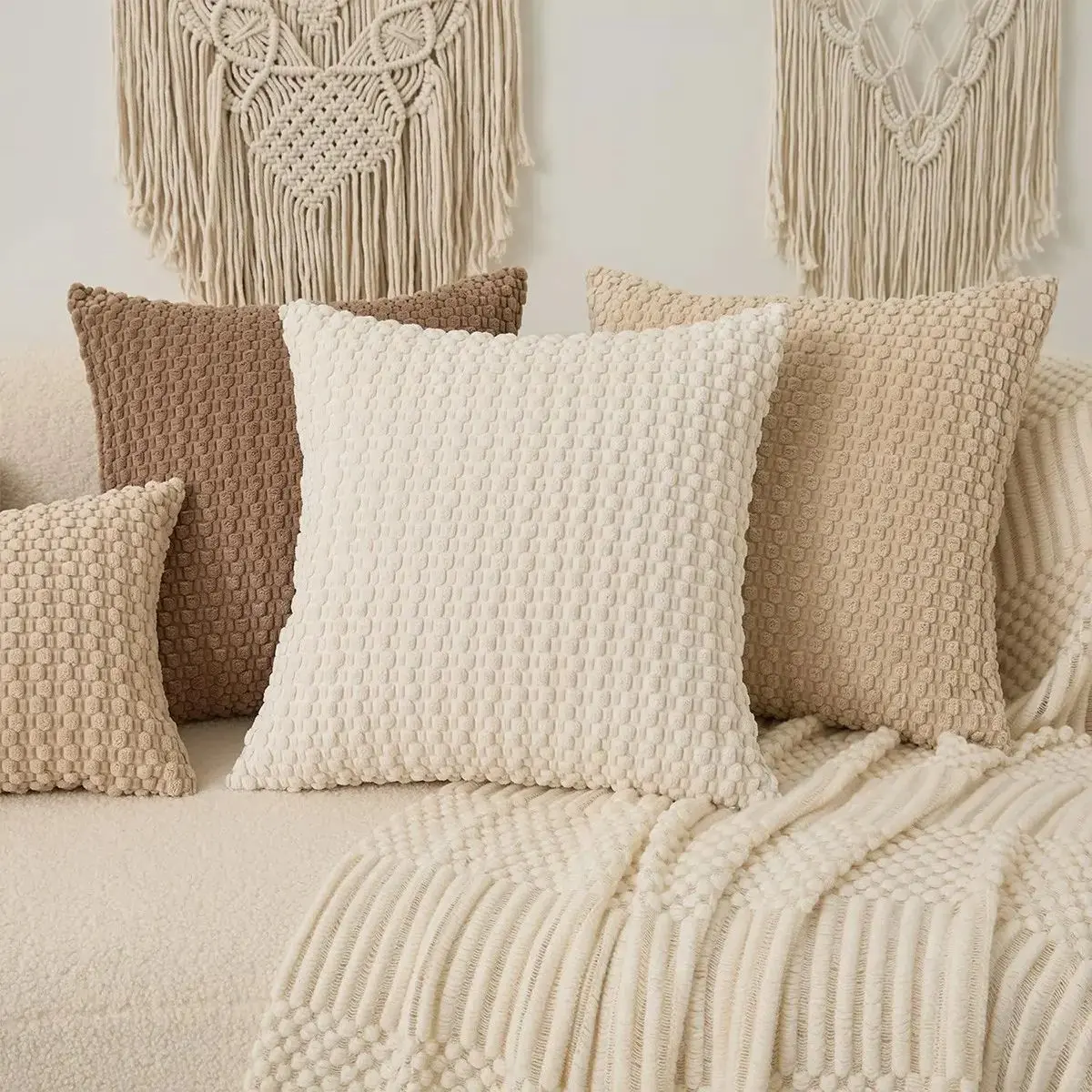 2-Piece Modern Plain Nordic Style Functional All-Seasons Plush Velvet Pillow Covers (No Inserts), Soft Fluffy Decorative Cushion Cases, Home Textile for Sofa, Bed, Enhance Home Aesthetic