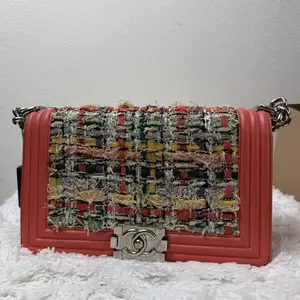 Pre-owned CHANEL Lamb Messenger Bags Bag