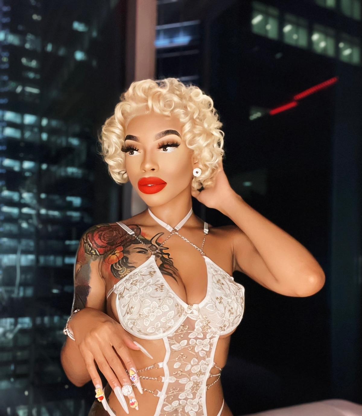 Mermaid Lips Vegan Lipgloss Long Lasting Glossy Mermaid Lips Vegan Lipgloss Long Lasting Glossy