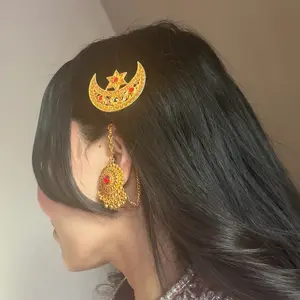 Earring and Chandrama