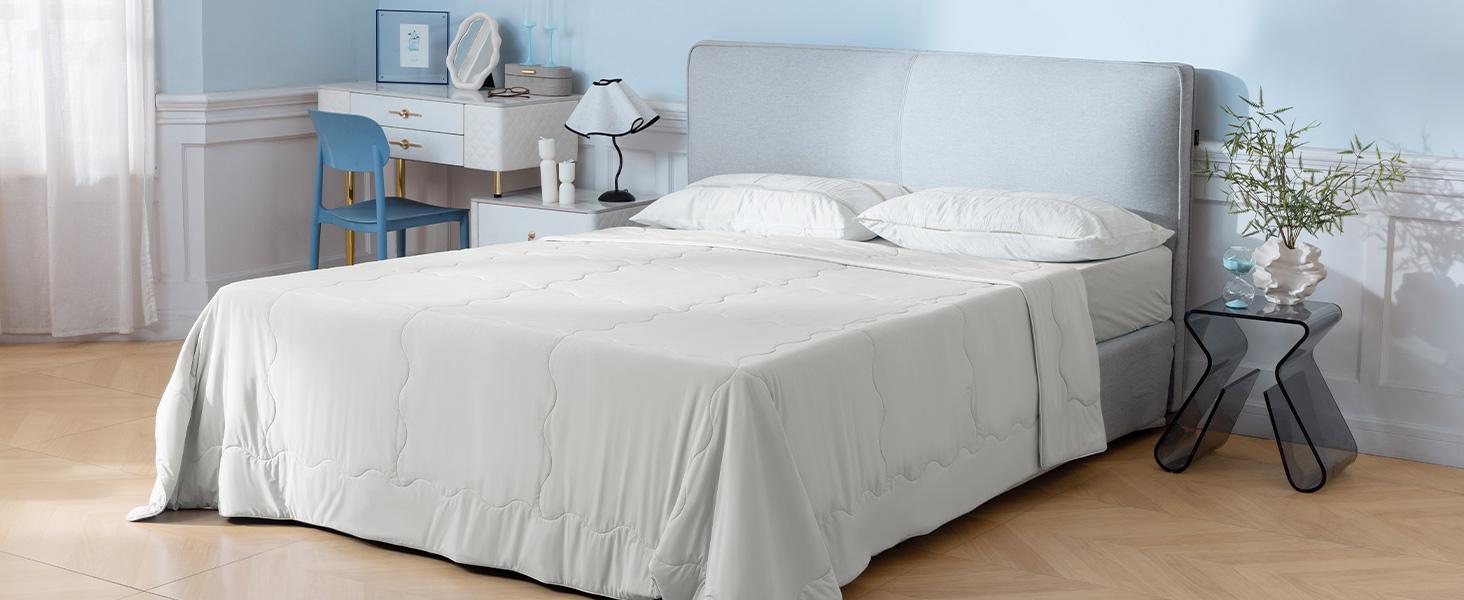 PHF Cooling Comforter King Size, EcoCosy Breathable Cooling Blanket for Hot Sleepers, Soft Lightweight Q-Max>0.52 Summer Silky Comforter for Night Sweats to Keep Cool Super Fluffy Duvet Duvet Insert