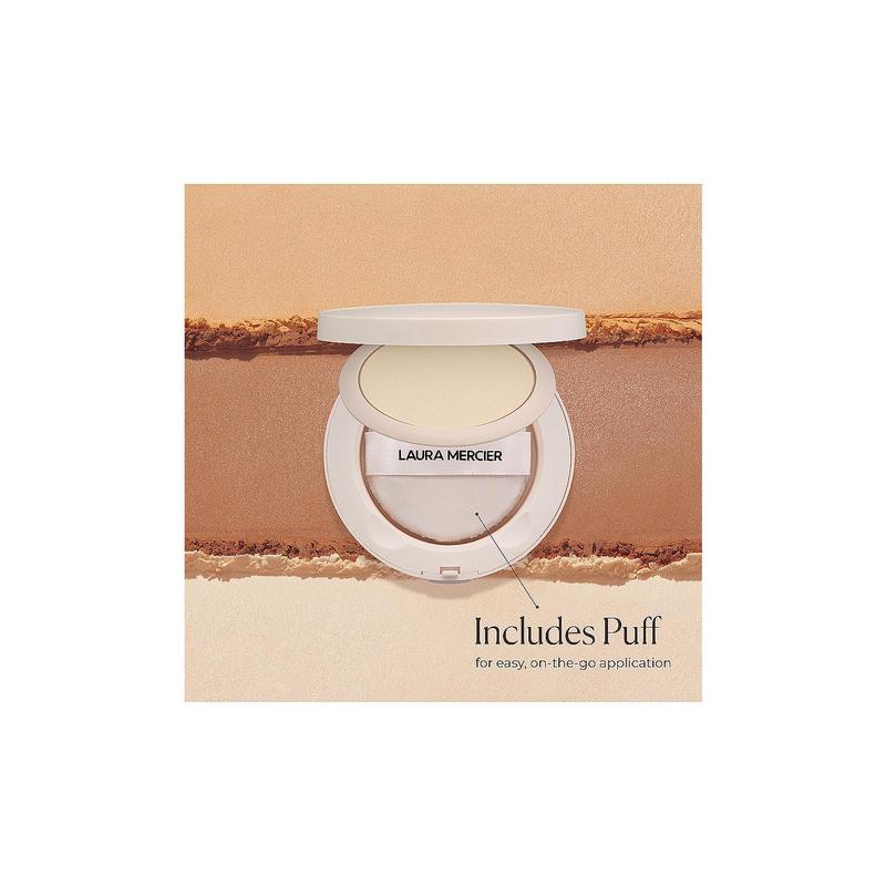 Laura Mercier Ultra Blur Pressed Powder in Translucent