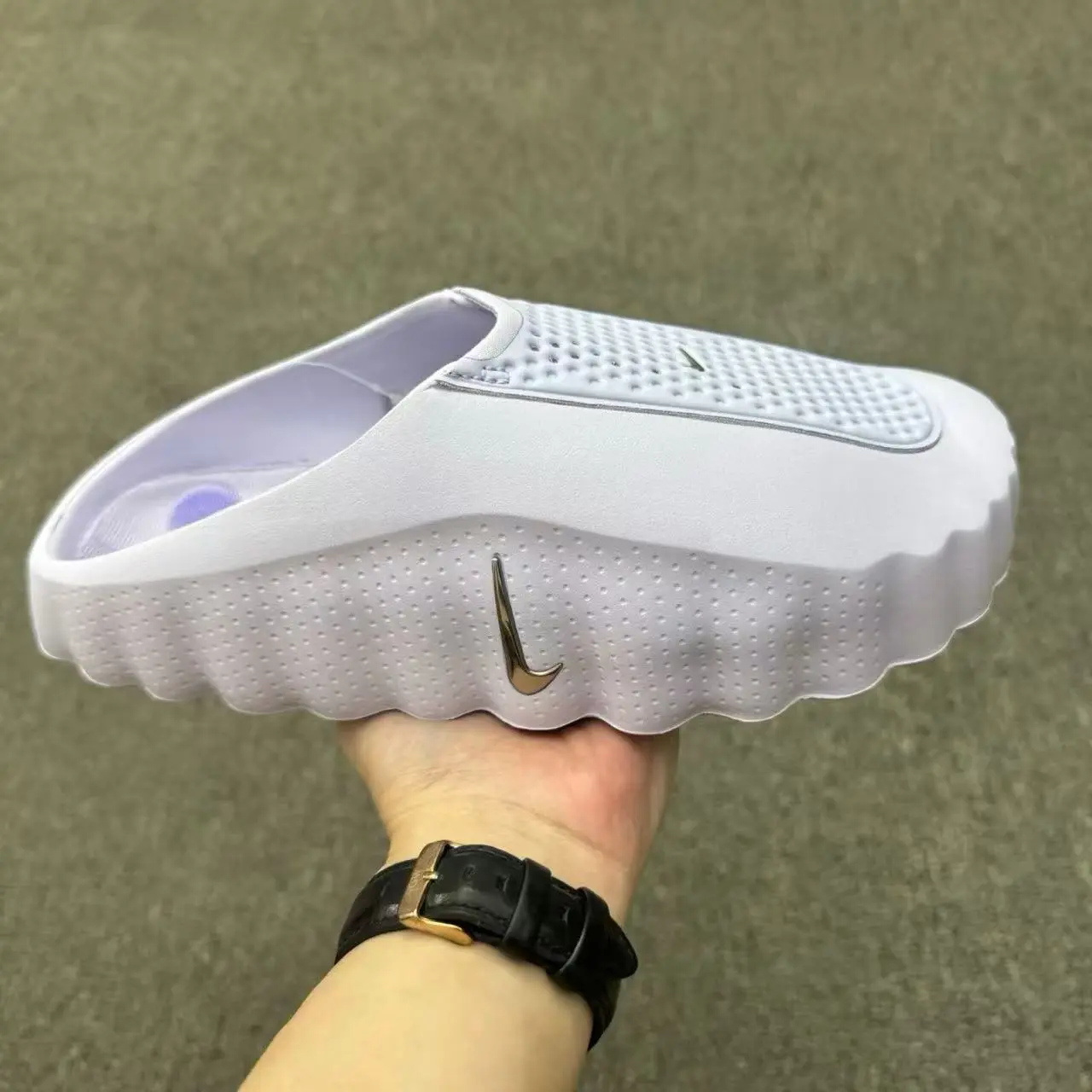 Unisex White Lavender Inner Closed‑Toe Clogs Lightweight EVA Upper Purple Massage Dot Non‑Slip Thick Wavy Sole Retro Hip‑Hop Streetwear Footwear For Couple Home Outdoor Daily Walking