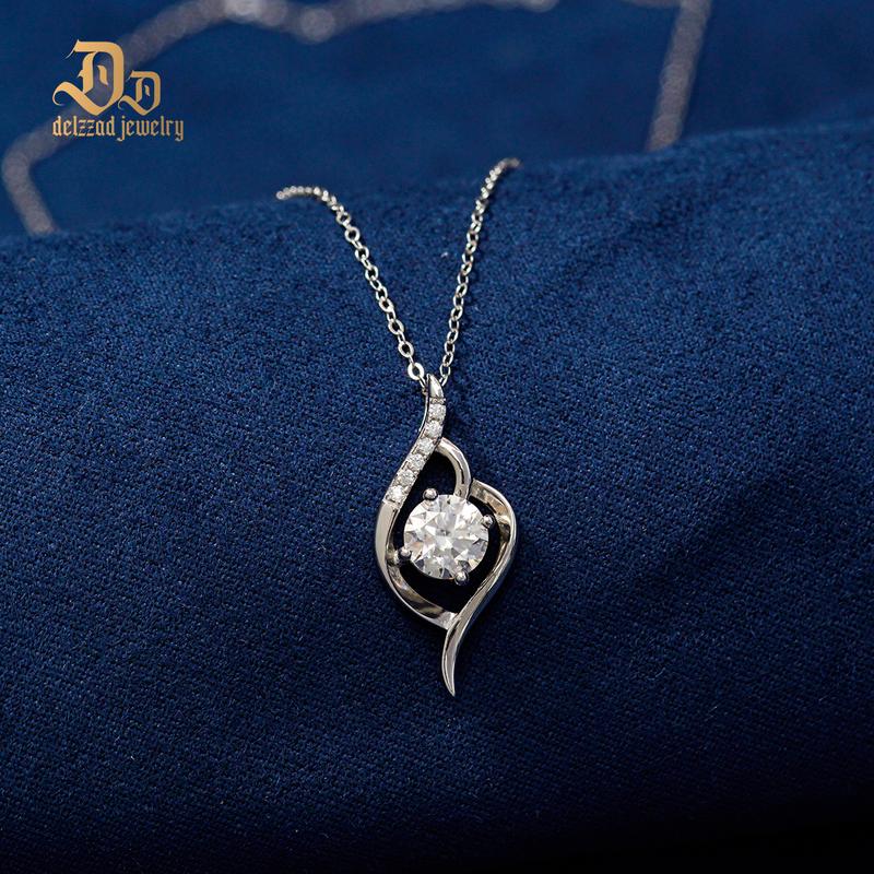 Delzzad 1ct Love Necklace Pendant Round Cut Synthetic Moissanite Pendant S925 Chain Christmas Gift For Women