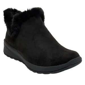 Bzees Greatness Cozy Pull-On Bootie