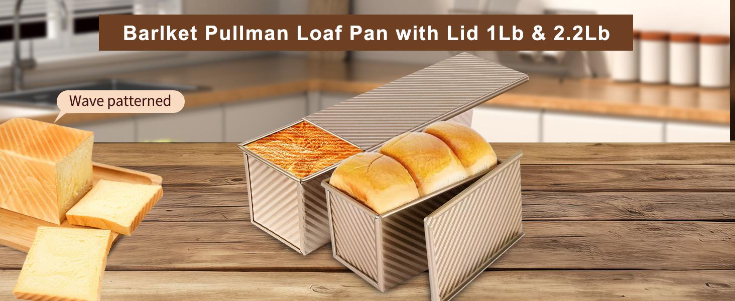 Pullman Loaf Pan with Lid, 1 lb Dough Capacity Non-Stick Bakeware for Baking Bread, Carbon Steel Corrugated Bread Toast Box Mold with Cover for Baking Bread, Gold