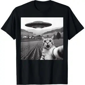 Cat Selfie With Alien UFO Funny Cat Gifts For Men Women Kid T-Shirt