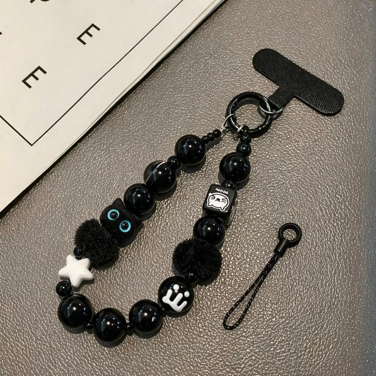 Cat Eye Crystal Phone Lanyard, Plush Cat Beaded Wristband & Keychain, Stylish Cellphone Accessory for Bags and Keys, Phone Charm, Perfect Gift Idea, Phone Leash, Cell Phone Accessories