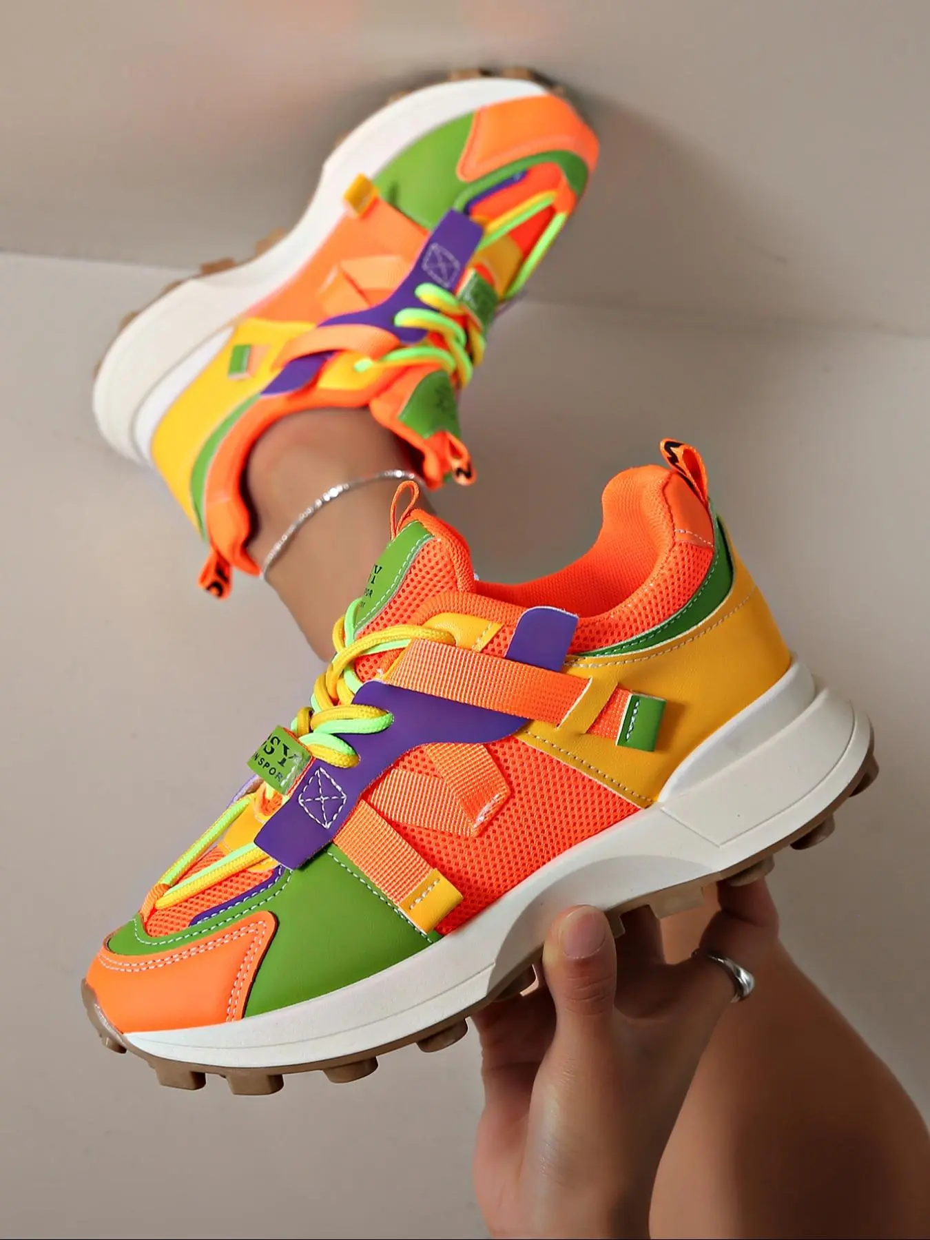 Women's Fashionable Patchwork Lace Up Low Top Sneakers, Casual Breathable Comfortable Sports Running Shoes, Trendy Running Shoes, All-match Round Toe Chunky Sneakers for Daily Wear, Athletic Running Shoes, Athletic Running Trainers
