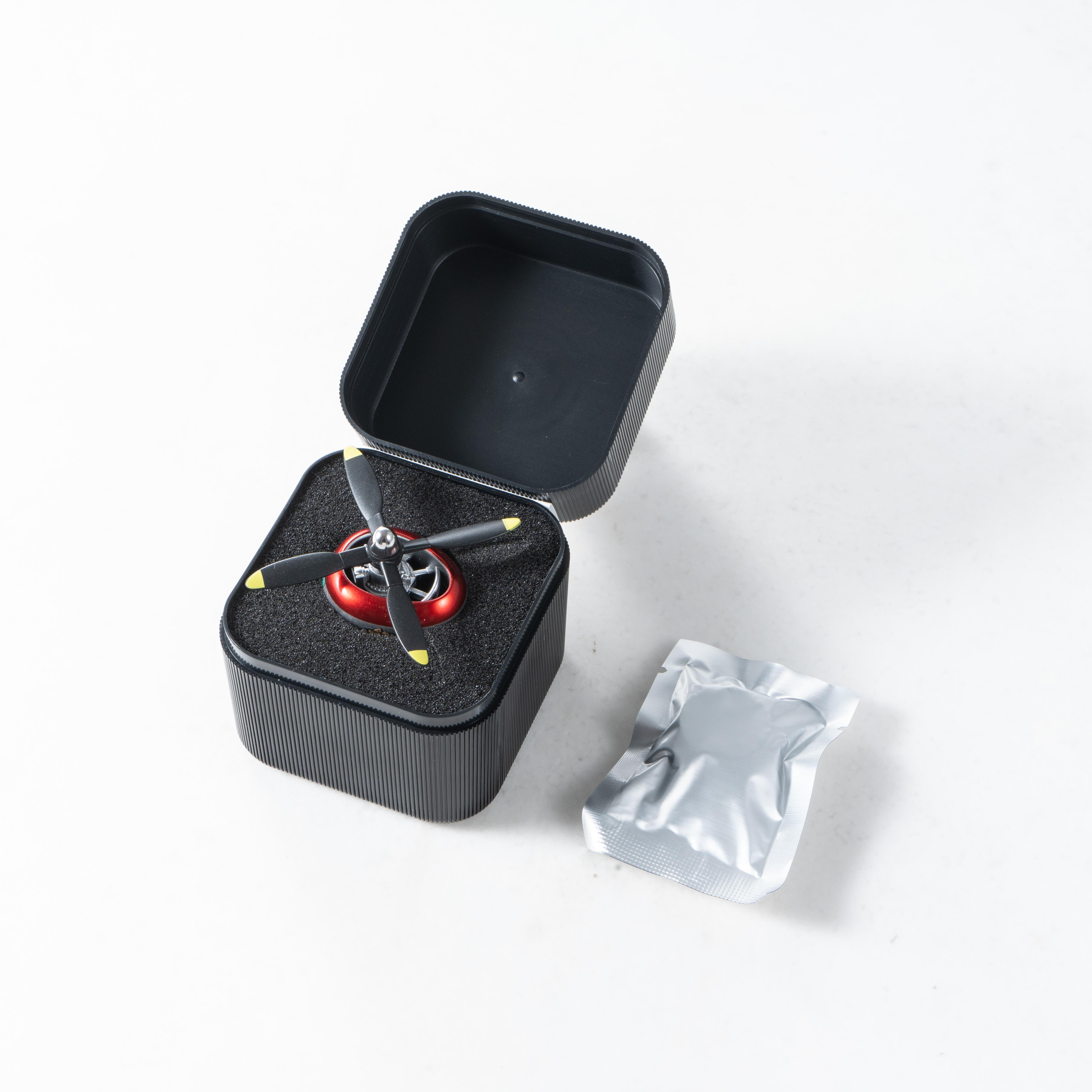 P-47 Red Eagle China Fighter Car Air Vent Decoration with Propeller Design and Eagle Symbol