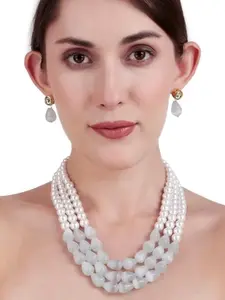 Frosted Grace Pearl & Crystal Jewelry Set
