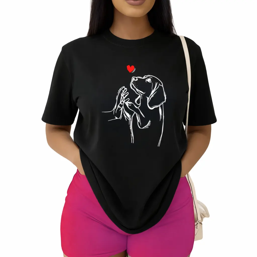 Women's Vintage Black Dog & Human Hands Heart Graphic T-Shirt - Beagle & Owner Sketch Design, Casual Short Sleeve Round Neck Tee for Pet Lovers, All-Season Comfort Fit, Machine Washable Casual Attire, Relaxed Fit with Minimalist Line Art,