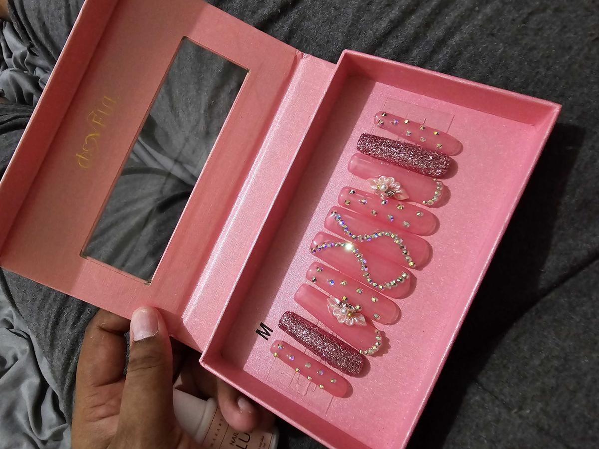 Item: H96, Nail Bed: M