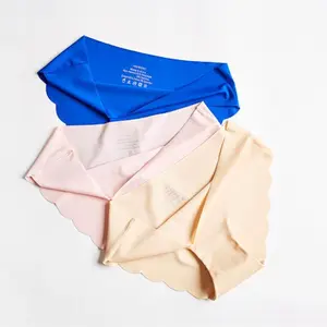 Buttery Soft No Show Hiphugger Panty 3 Pack for Women Plain Pattern Comfortable Everyday Wear - Womenswear