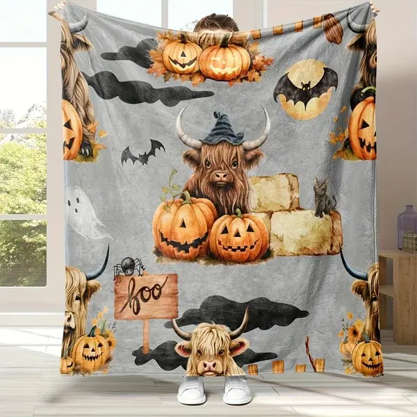 Cute Halloween Cow Flannel Throw Blanket, Highland Cow with Pumpkin Ghost Bat Design, Soft Cozy Lightweight Blanket for Bed Couch Sofa, Fall Autumn Farmhouse Decor, Halloween Gift for Cow Lovers