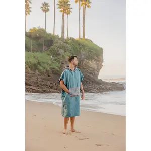 Shae: Reversible Poncho