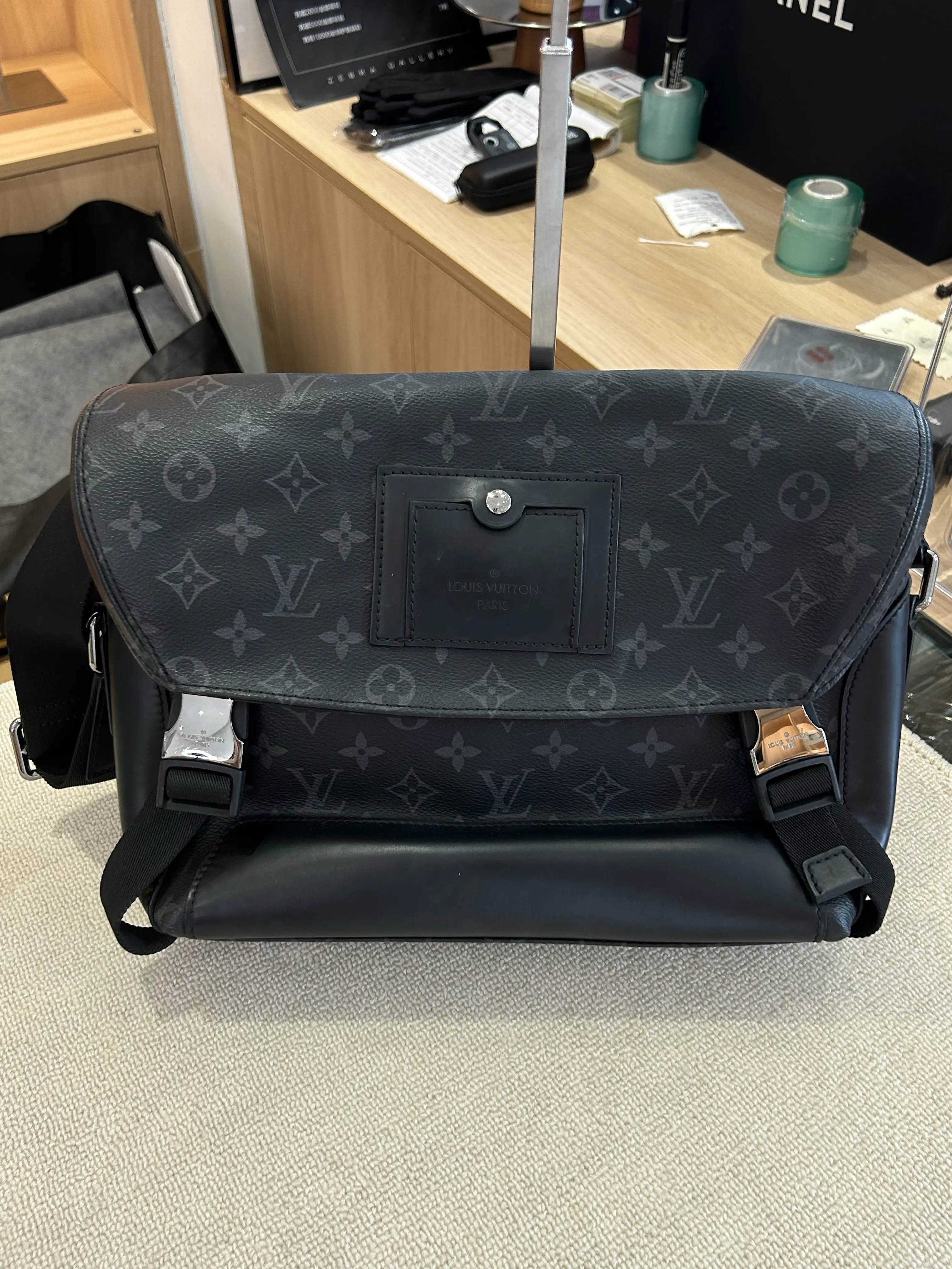 Pre-owned Louis Vuitton Monogram Eclipse Messenger Crossbody Bag For Men