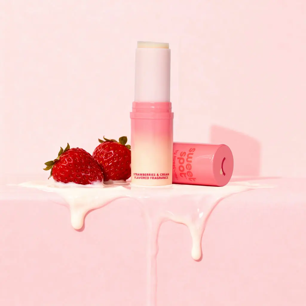Strawberries and Cream Flavored Solid Fragrance