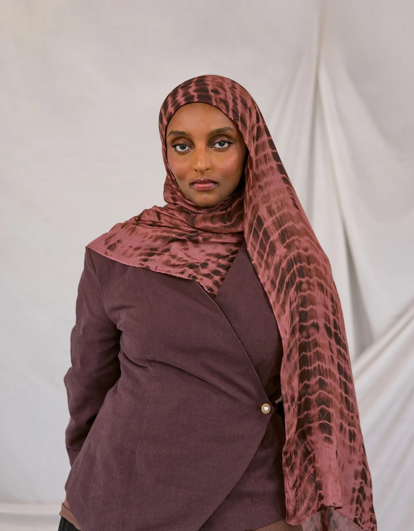 VELA Chocolate Ripple Print Modal Hijab