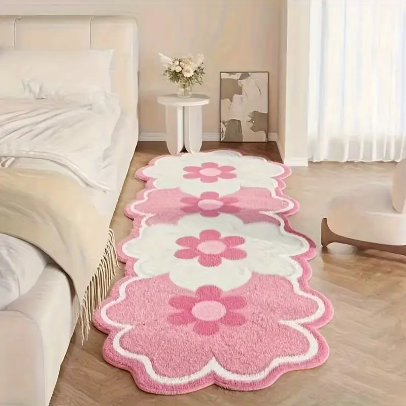 Pink Floral Carpet, Soft, Durable, Non-Slip, Machine Washable Rug, Decorative Rug, Flower Pattern Rugs, Suitable for Living Room, Bedside Or Office Decor, Vintage Design, Perfect for Indoor Spaces, Floral Shaped Rug