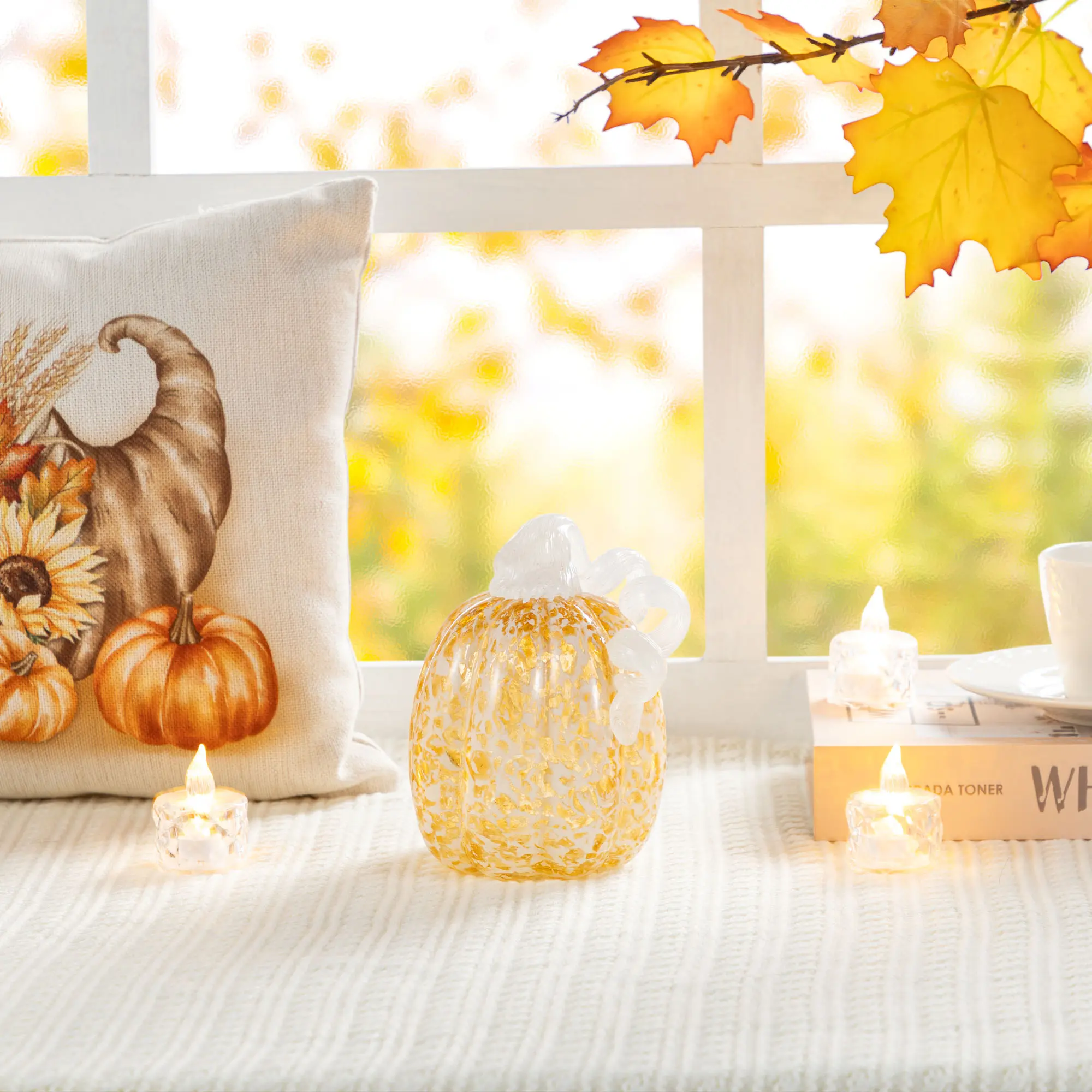Glitzhome 5.5"H Glass Pumpkin with Fall Amber Dots, Festive Centerpiece, Decor Ornaments for Room Decor