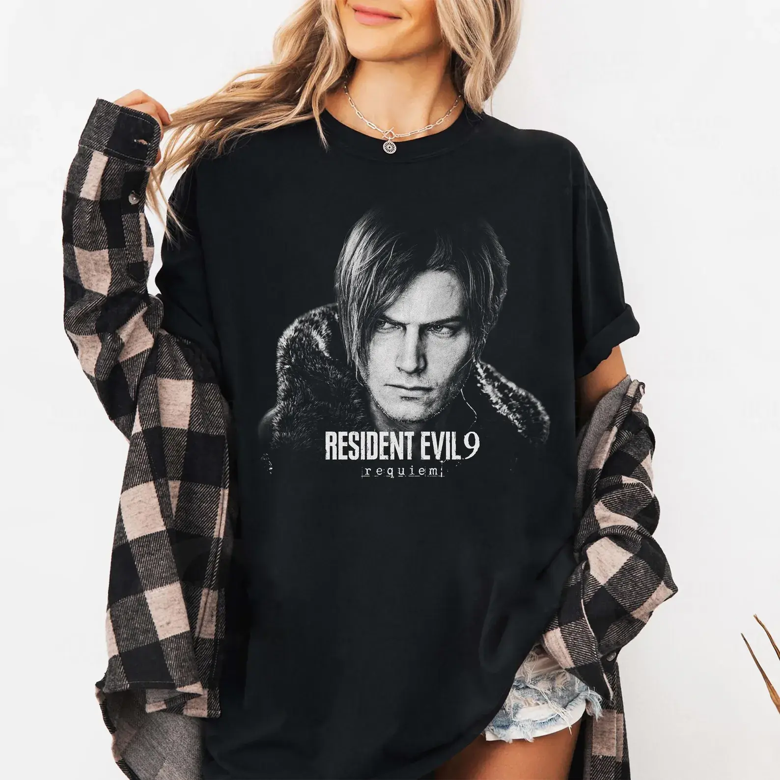 Retro Survival Horror Agent Graphic Tee, 90s Zombie Game Inspired Shirt, Raccoon City Hero T Shirt, Vintage Action Game Fan Unisex Tee