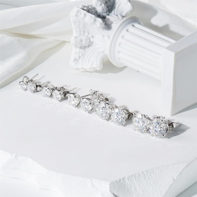 Delzzad 14k Gold-Plated Solitaire Four Prong Earrings Screw Back/Butterfly Back Lab-Created Moissanite Stud Earring S925 Sterling Silver Moissanite Jewelry Perfect Birthday Mother’s Day Christmas Gift for Women Studearrings