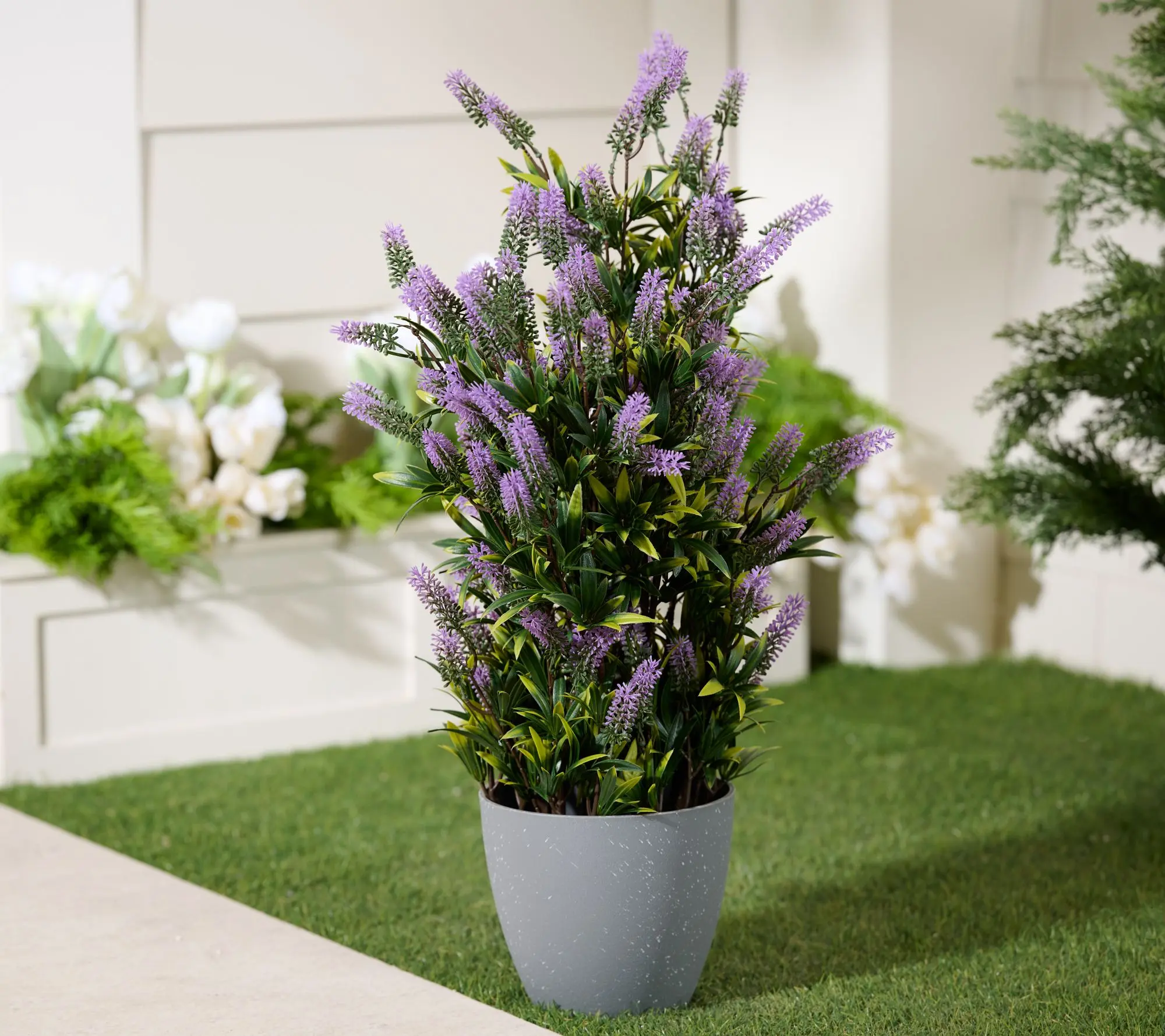 Wicker Park 28" Indoor/Outdoor Potted Lavender