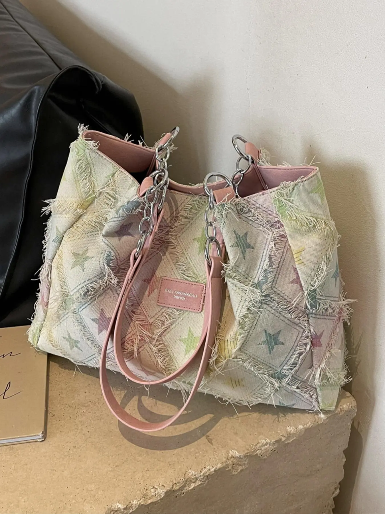 Women's Star Pattern Frayed-Trim Denim Tote Bag, Denim Handbag Tote, Large Capacity Distressed Shoulder Bag for Dating, Classes & Shopping, Stylish Rhombus Commuting Bag, Fashionable Patterned Bag, Casual Commuter Bag