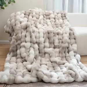 Washable Imitation Luxury Plush Rabbit Faux Fur Throw Blanket, Super Comfort Oversized Warm Thick Bubble Fluffy Blanket, Soft Cozy Throw Blanket for Couch Chair Bed Sofa Living Room, No Linting, Warm Blanket for Office Naps in Air-conditioned Rooms