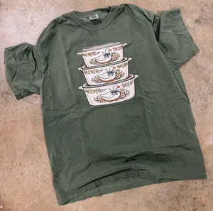 Retro Pyrex Stacking Casseroles T-Shirt — Vintage Kitchen Dishware Graphic Tee