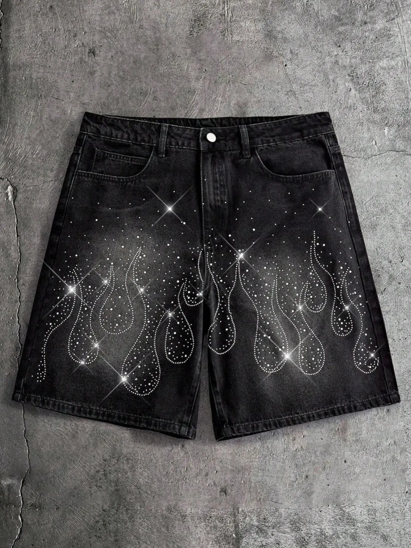 Men's High Cotton Flame Pattern Rhinestone Denim Shorts, Vintage Black Washed Loose Fit Streetwear Jean Shorts, Y2K Trendy Casual Summer Knee-Length Shorts for Men
