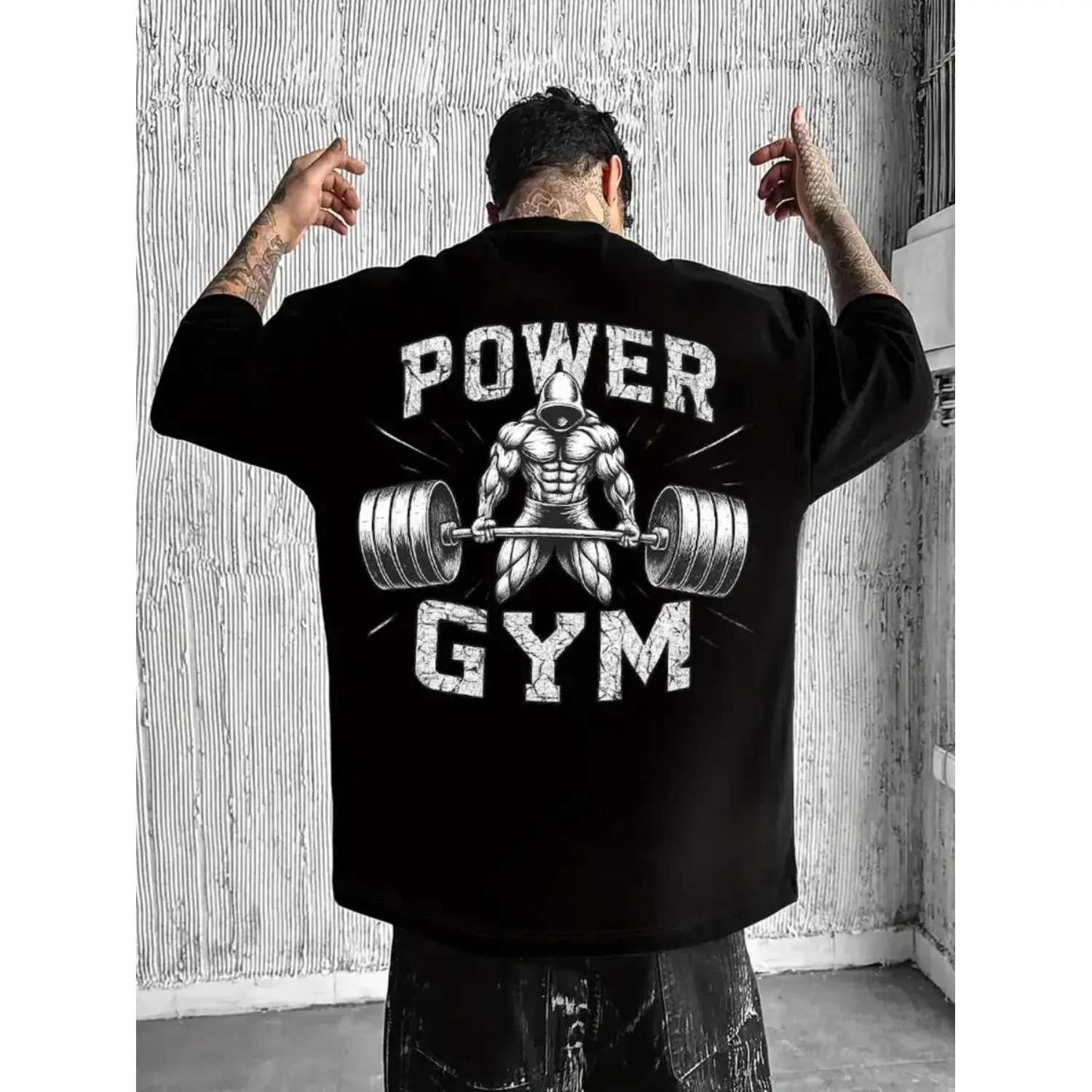 180gMen's Cool "Power Gym" Bodybuilding Graphic T-Shirt: Black Oversized Tee with Weightlifting Print, Perfect for Fitness Enthusiasts and Street Gym Style