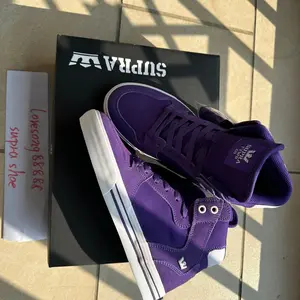 Supra Men's Vaider Skate Purple Shoe High Top - Stylish High-Top Sneakers for Men