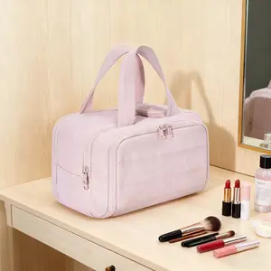 Travel Toiletry Bag, Puffy Large Toiletry Bag for Women, Lightweight Cosmetic Makeup Bag Organizer with Handle for Traveling, Accessories, Essentials, Toiletries