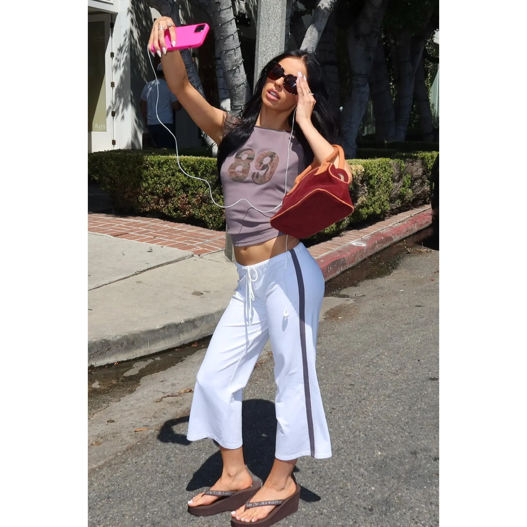 Milene Contrast French Terry Capri Pants