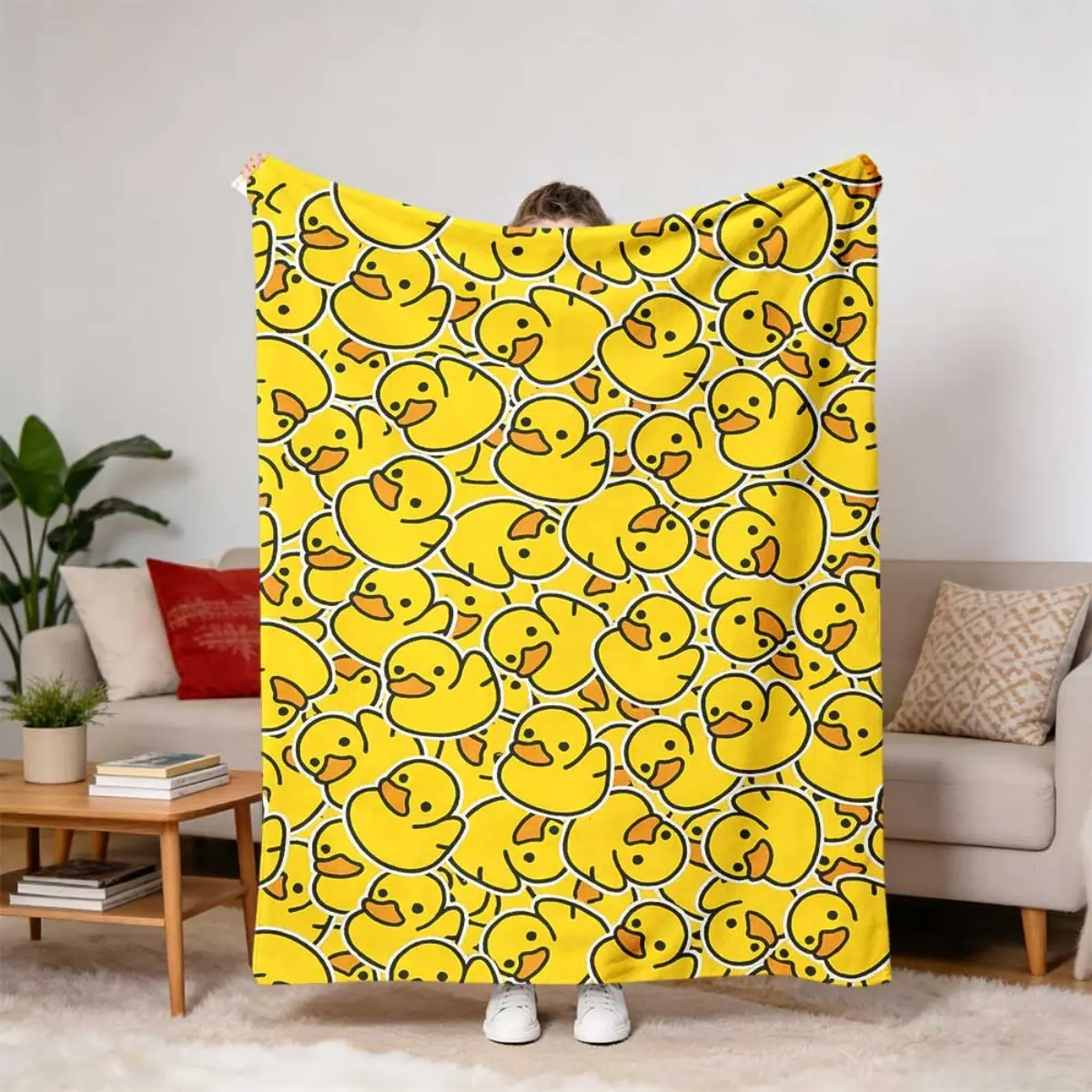 Cartoon Duck Print Flannel Plush Throw Blanket - Adorable Style, Bed Warmer, Multi-Size, Soft, Cozy, Warm Fuzzy, Bedroom Use, Ideal Gift for Duck Lovers Home Decor, Cartoon Blankets, Adorable Style Blankets