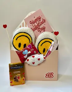 Valentine’s day envelope Gift Box - Cozy and Sweet valentines   basket girls